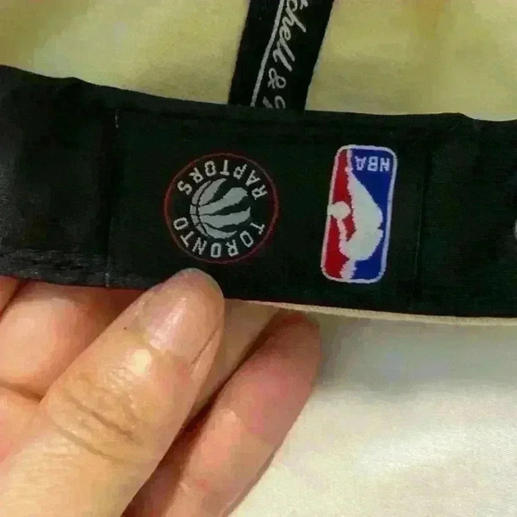 Mitchell & Ness Toronto Raptors Adjustable  Hat Cap - Picture 3 of 10